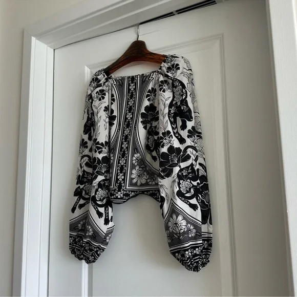 Farm Rio Off-White Flower Leopards Long Sleeve Blouse - Picture 6 of 8